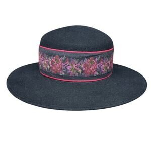 Vintage Made in the U.S.A. Bollman Company 100% Wool Black Floral Pork Pie Hat